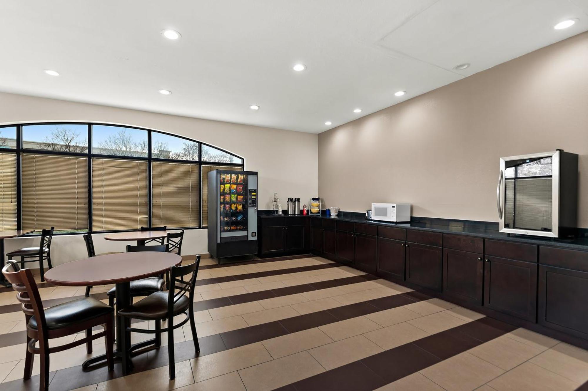 Red Roof Inn Martinsburg Ngoại thất bức ảnh