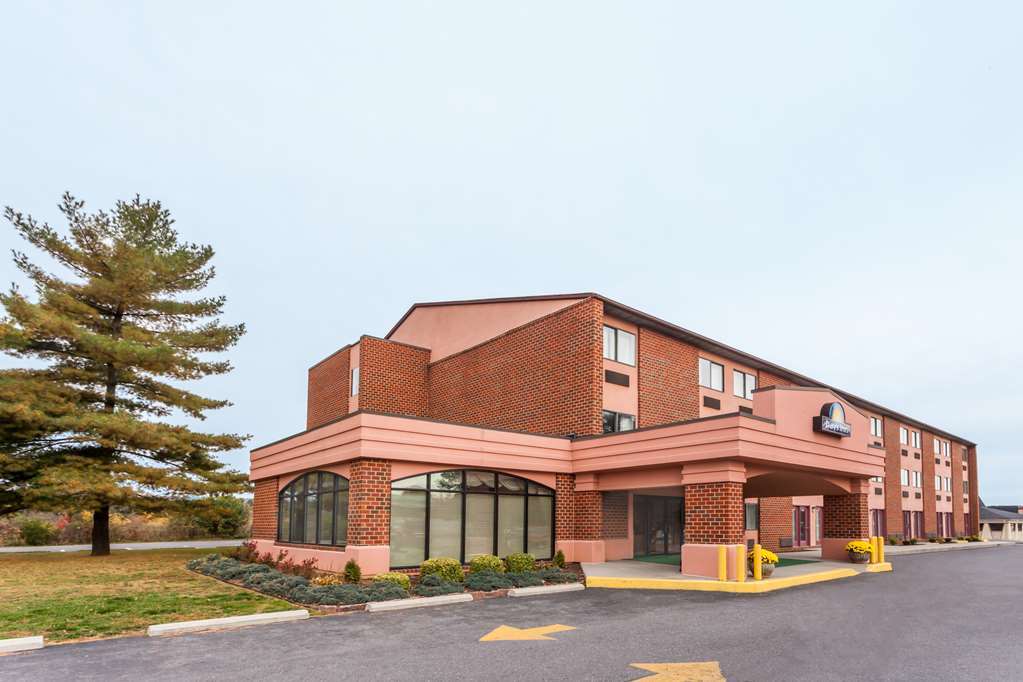 Red Roof Inn Martinsburg Ngoại thất bức ảnh